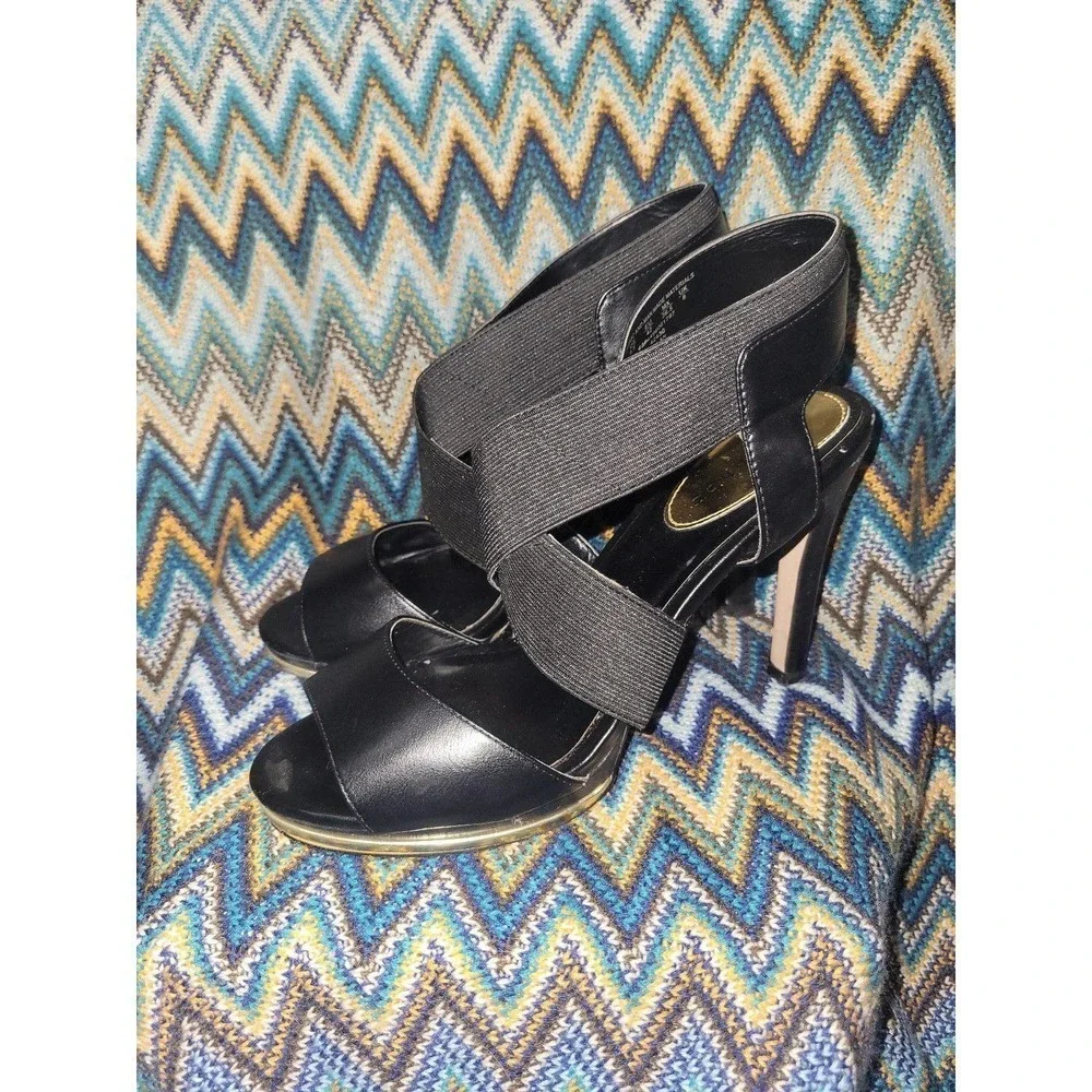 Black stiletto heels size 9.5